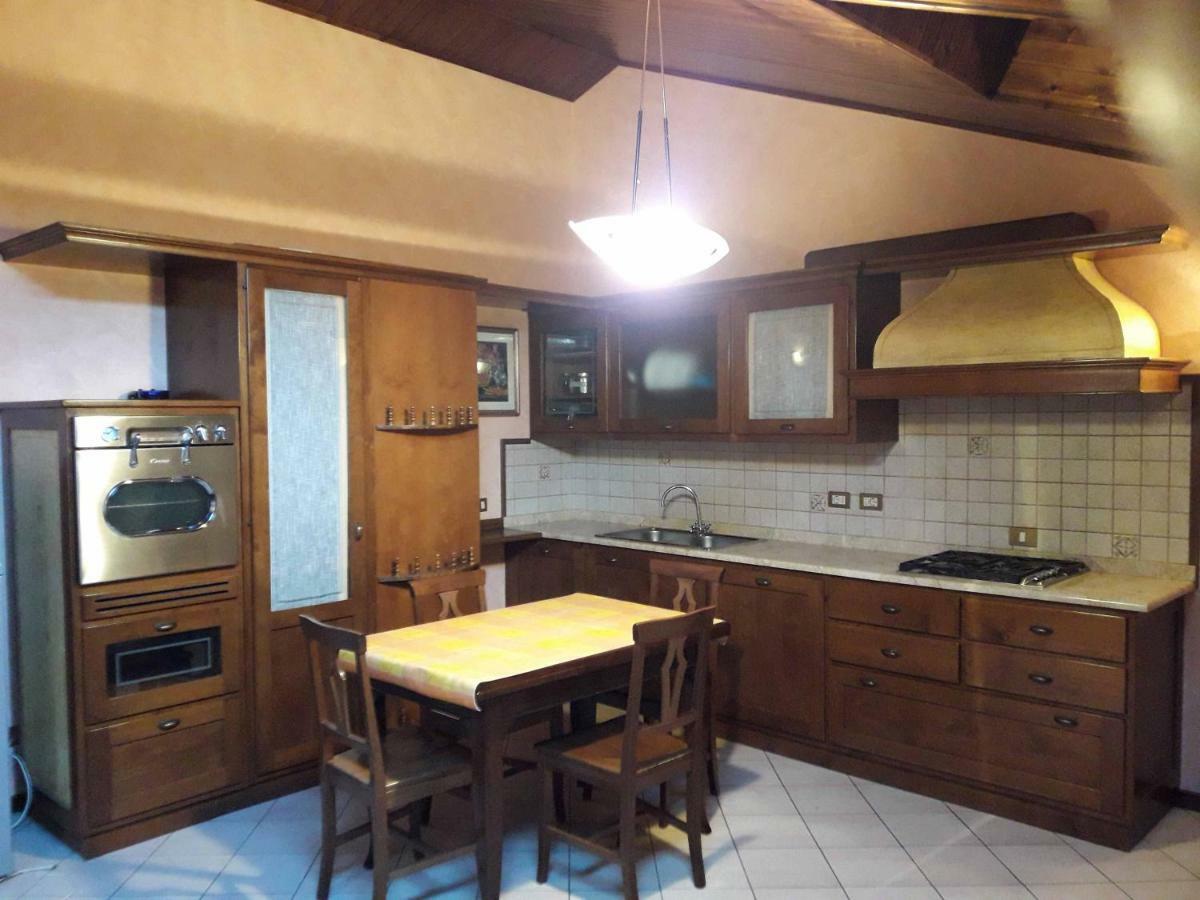 Appartamento In Piazza Umberto I A Poviglio Poviglio  Eksteriør billede